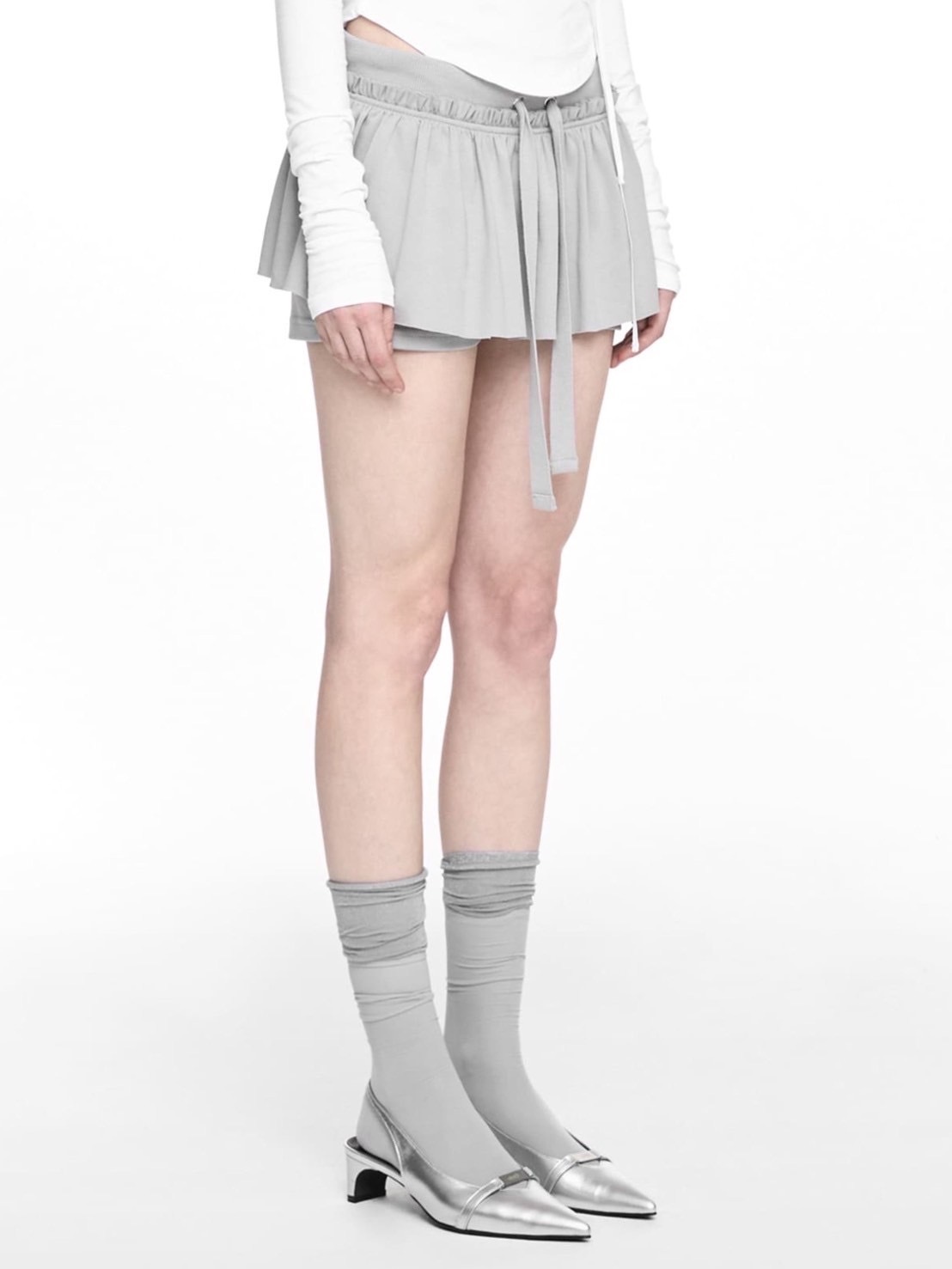 【NACHE】RUFFLE SHORT PANTS