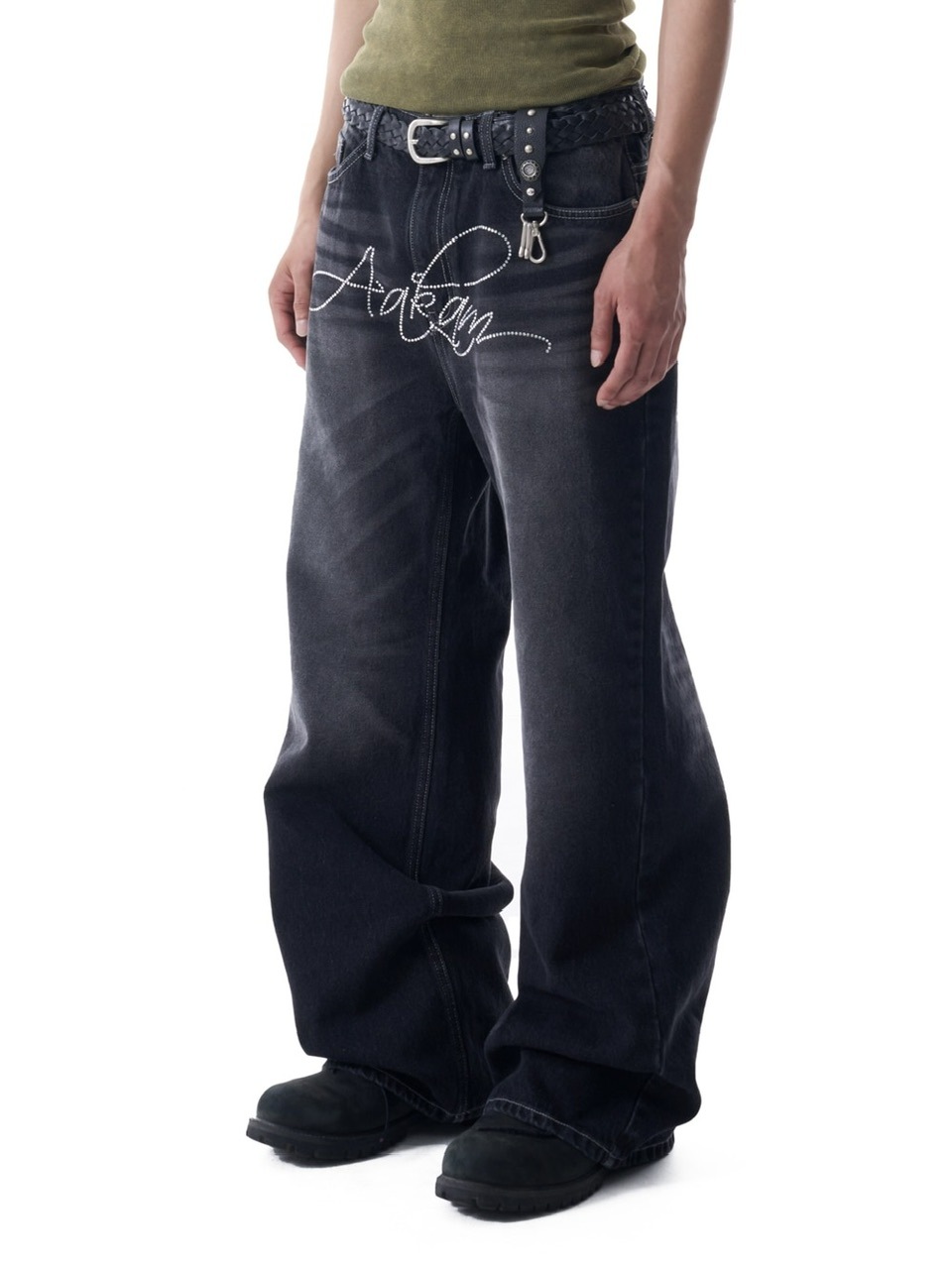 【AAKAM】Rhinestone Washed Denim Pants