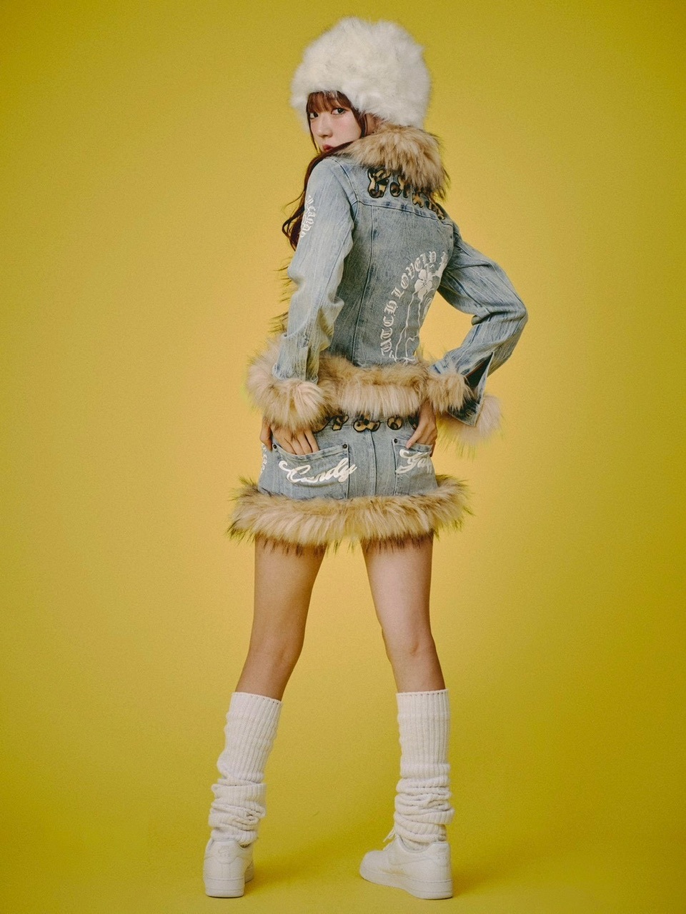 平成ギャル y2k 00s ファー ニット ポンチョ d.i.a 系 gal ↝ 平成ギャル y2k 00s ファー ニット ポンチョ d.i.a 系 gal ↝ 平成