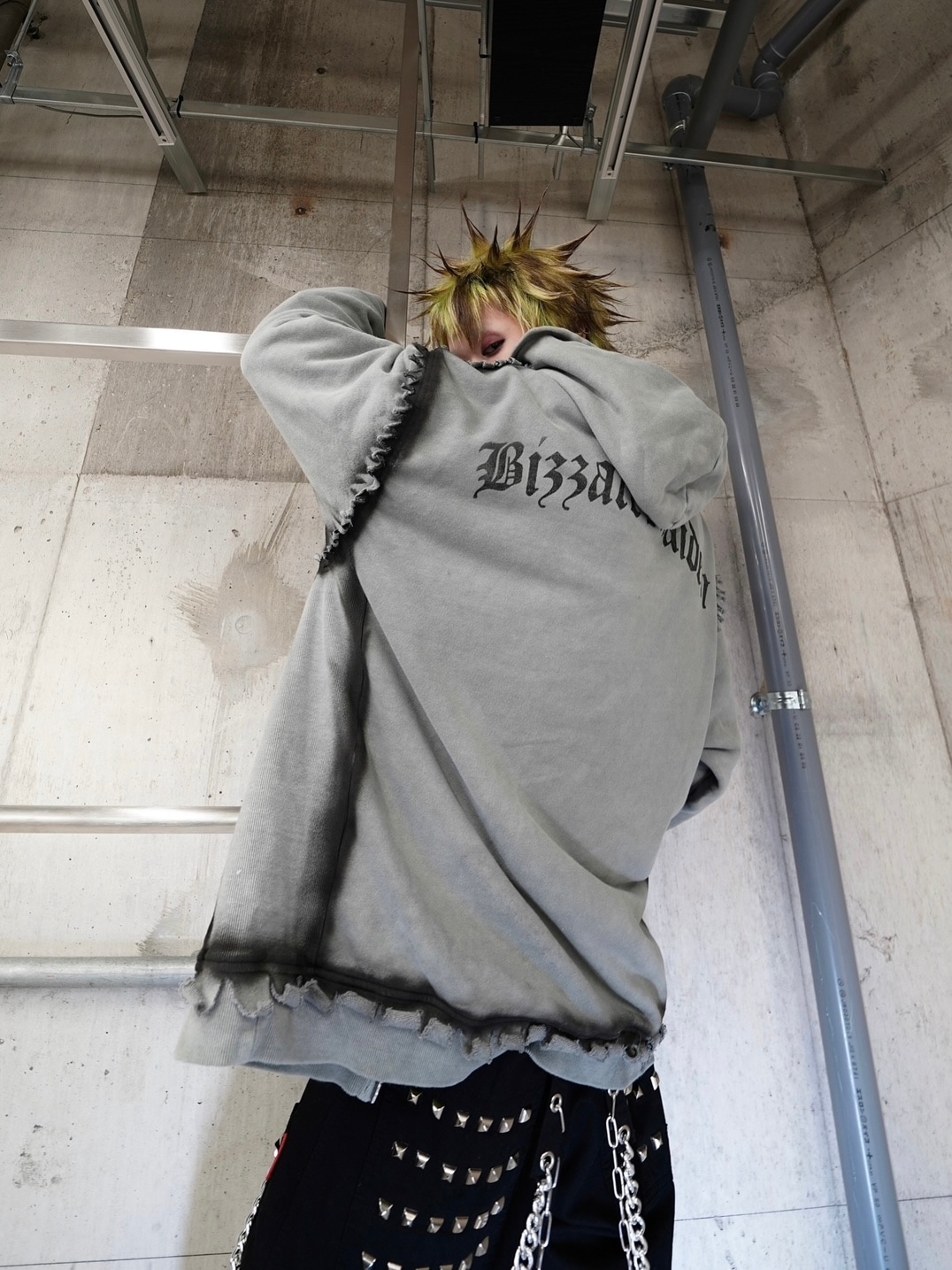 Bizarre Maiden】pigment zip hoodie | OUR BRAND,Bizarre