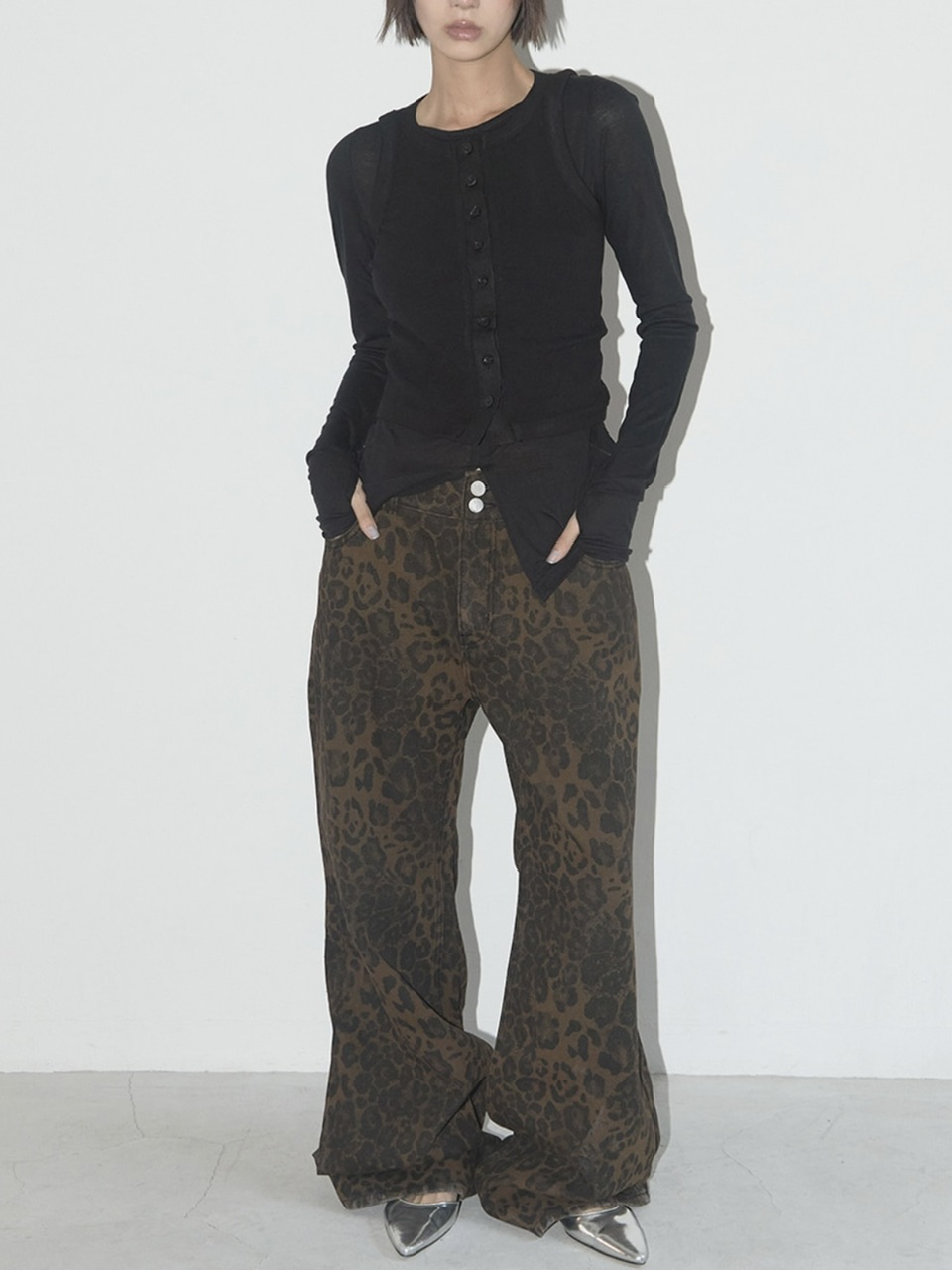 【FANCY CLUB】韓国人気/送料関税込★LEOPARD BOOTS CUT PANTS★ FANCY CLUB】LEOPARD BOOTCUT PANTS | OUR BRAND,FANCY CLUB
