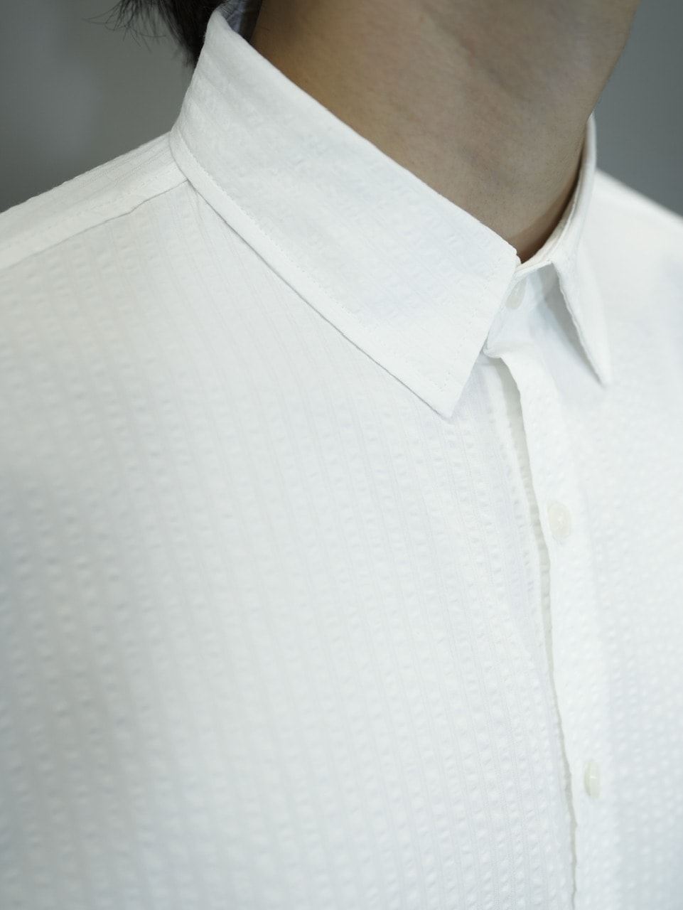 Chikashitsu + CS ストライプシャツ CS】CROPPED STRIPE BUTTON UP SHIRT (WHITE) | OUR BRAND