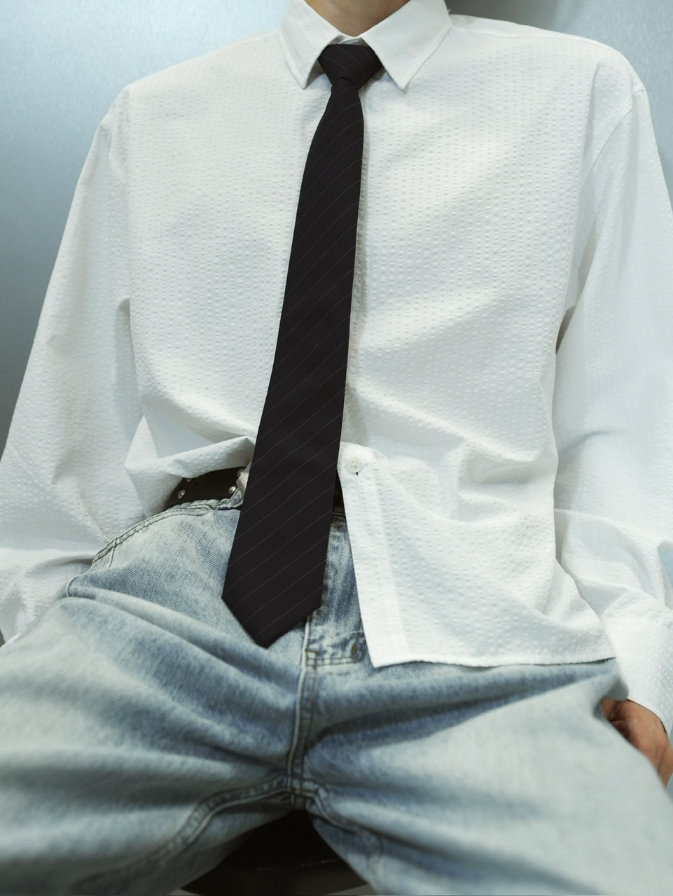CS】CROPPED STRIPE BUTTON UP SHIRT (WHITE) | OUR BRAND