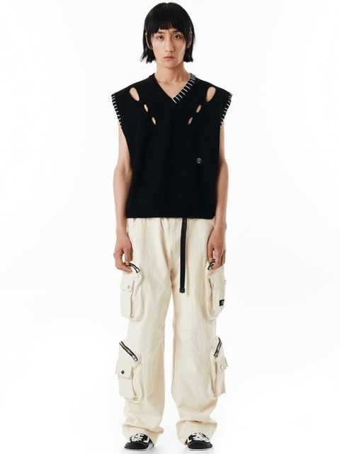 ★OY★STITCH CUT-OUT KNIT VEST-IVORY★正規品/韓国直送料込 OY】STITCH CUT-OUT KNIT VEST | OUR BRAND,OY | PRESSING WEB SHOP