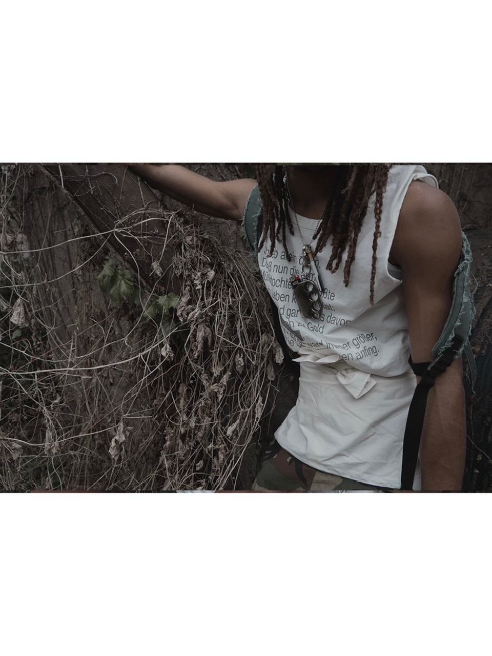 SUNDAY OFF CLUB】Single Cigarette Holder Necklace Antique SUNDAY OFF CLUB】Single Cigarette Holder Necklace Antique