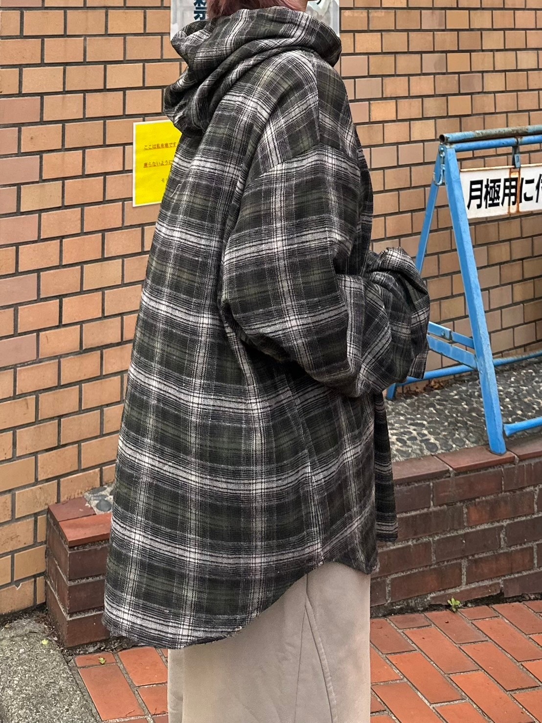 受注制【Chikashitsu +】glen check hooded shirt (2color