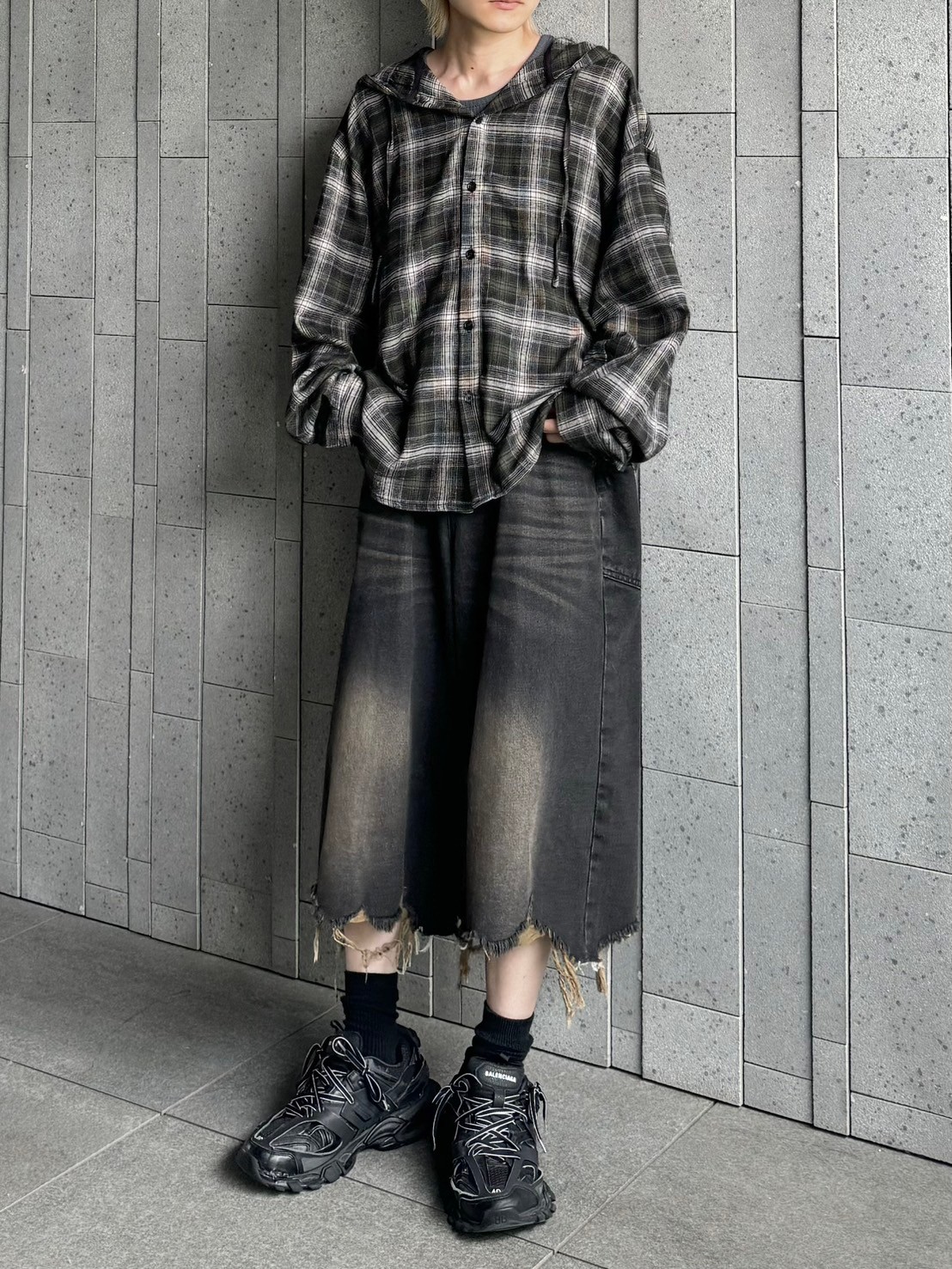 受注制【Chikashitsu +】glen check hooded shirt (2color