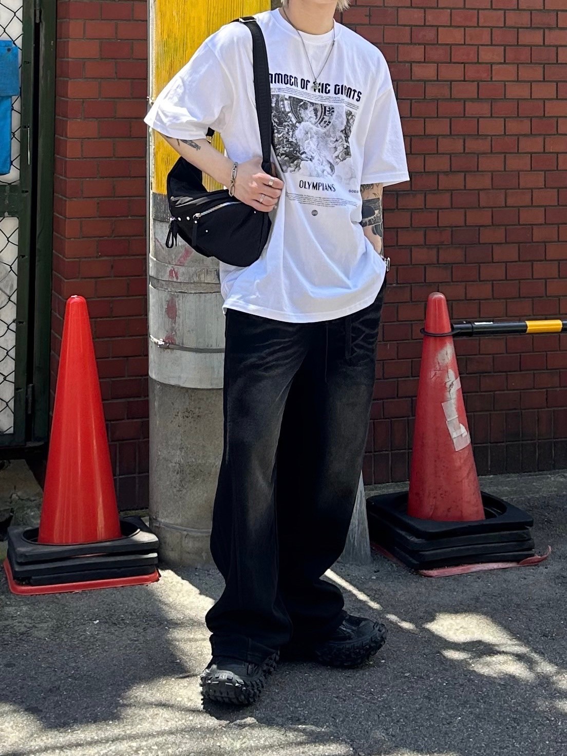 【Chikashitsu +】pigment wash buggy sweat pants (2color)