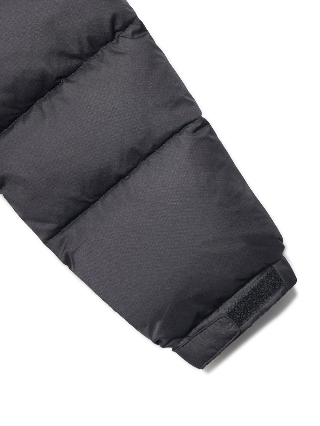 【NOMANUAL】HESTIA HOODED DUCK DOWN