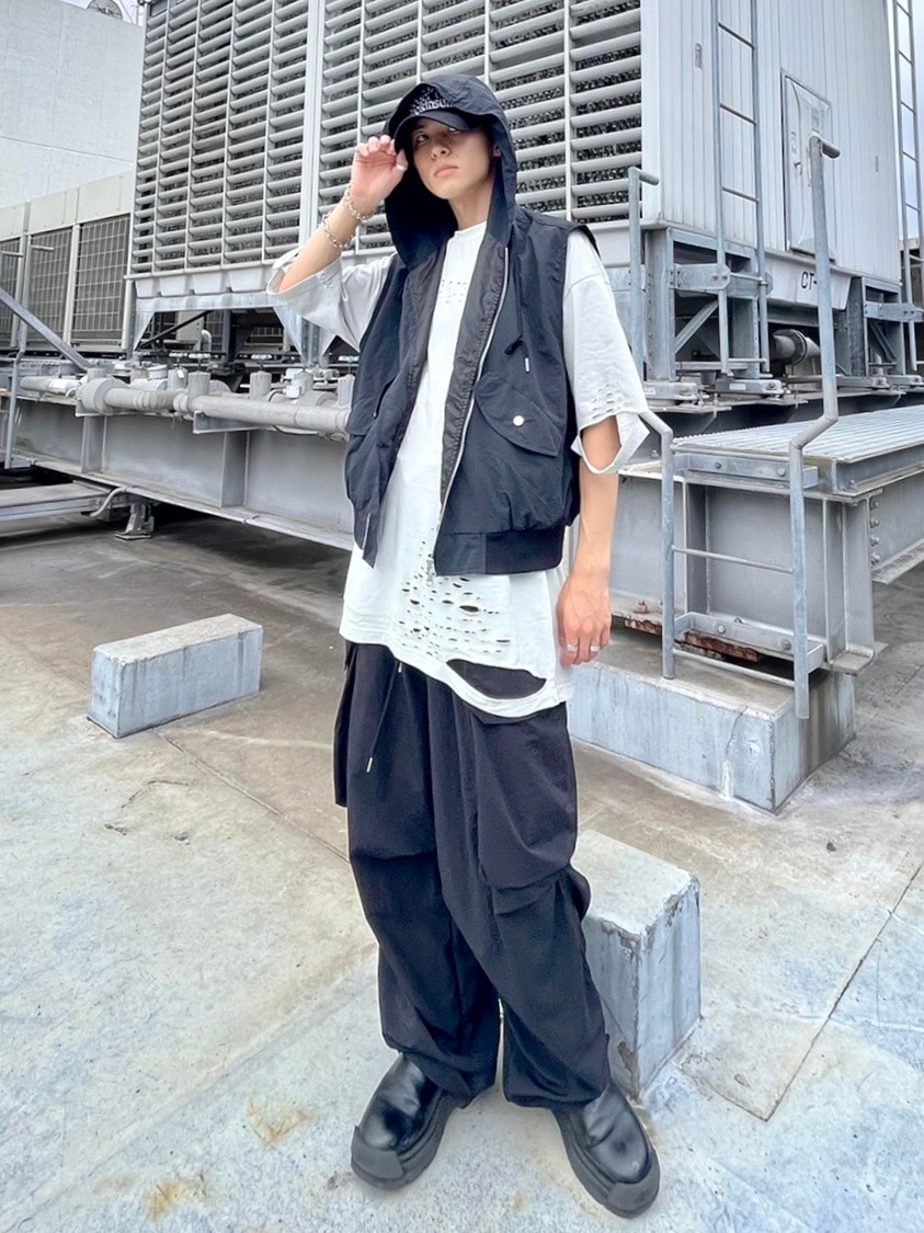 トップス pupu 受注制【XU DOG】sleeveless zip hoodie (2color) | OUR BRAND