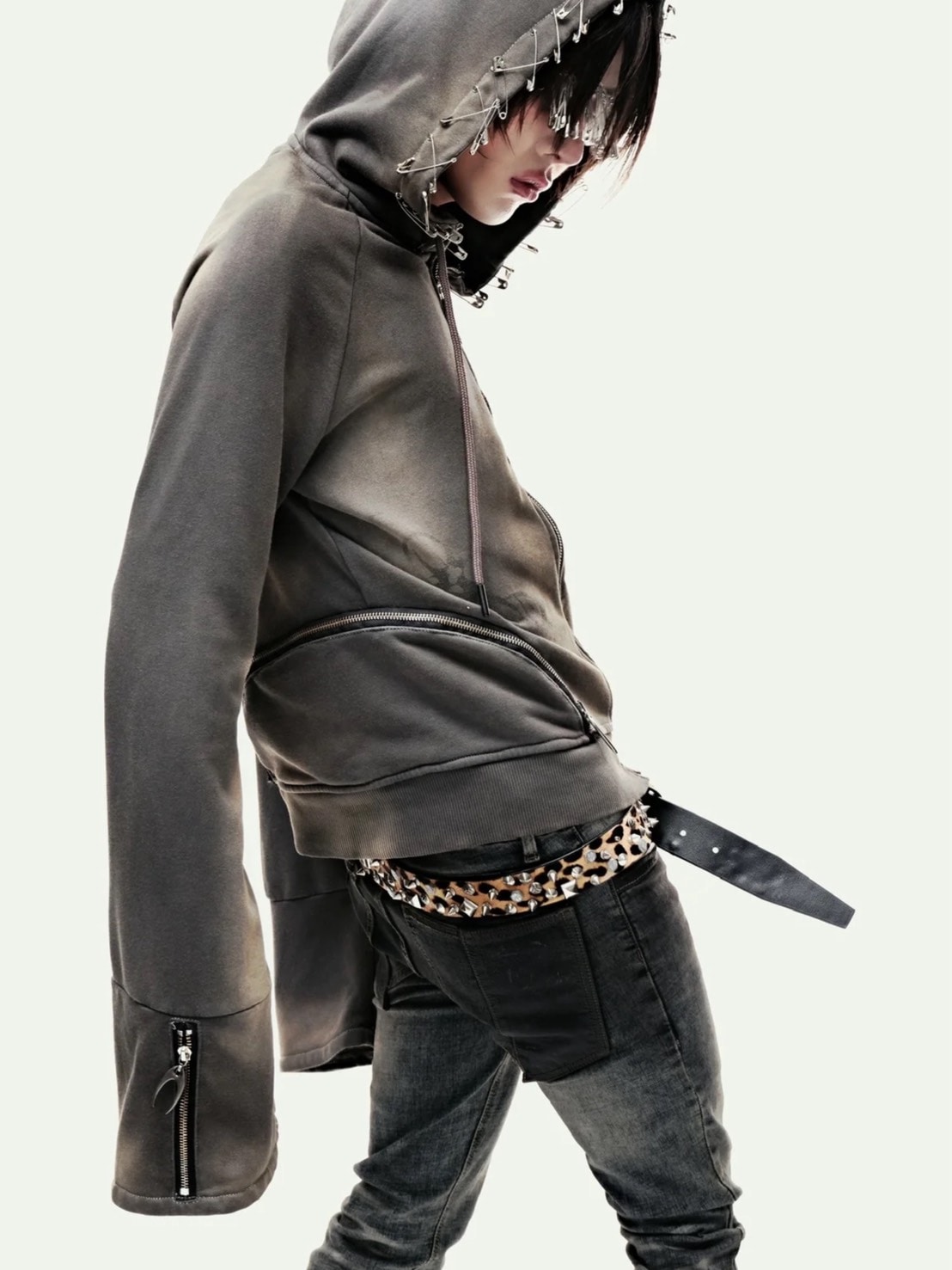 12/8 21:00 発売【Cozy world Wide】Cozy waxed brown zip up hoodie