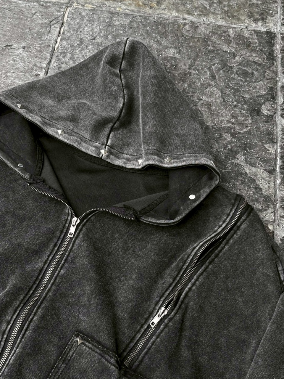 Never mind the XU】studs washing zip up hoodie / 【ネバーマインド