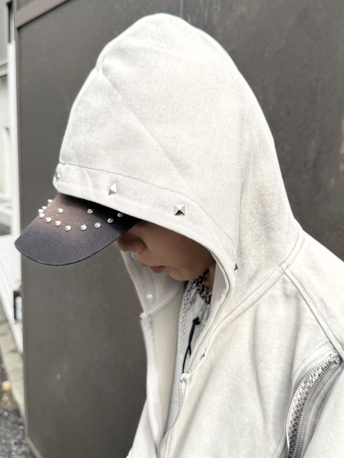 Never mind the XU】studs washing zip up hoodie / 【ネバーマインド