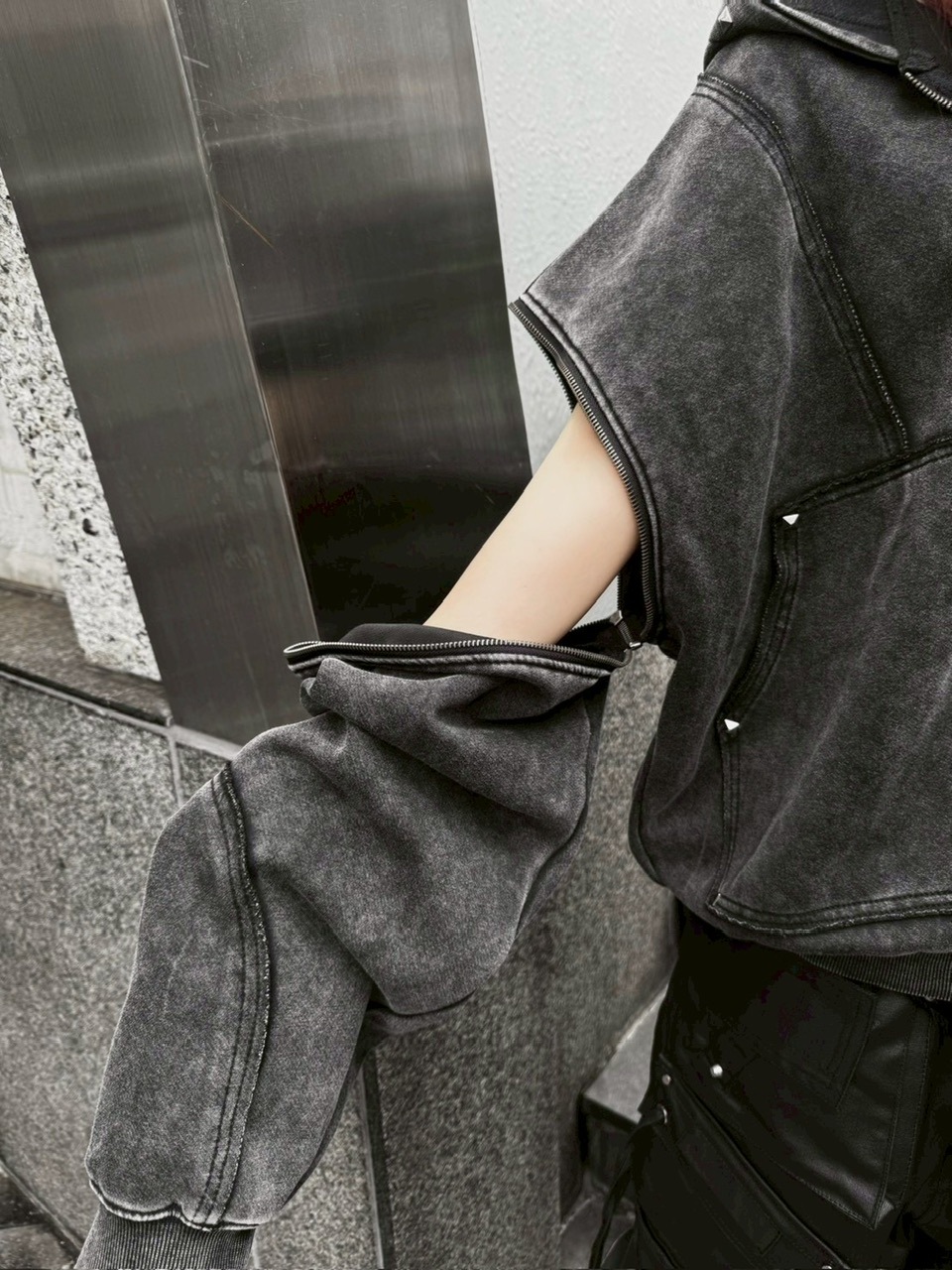 Never mind the XU】studs washing zip up hoodie / 【ネバーマインド