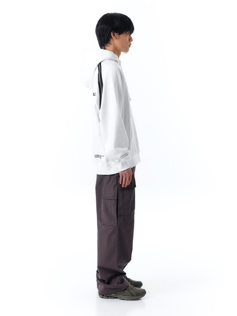 ★OY★W.L BACK ZIPPER RAGLAN HOODIE-WHITE★正規品/直送料込 ☆OY☆W.L BACK ZIPPER RAGLAN HOODIE-WHITE☆正規品/直送料込