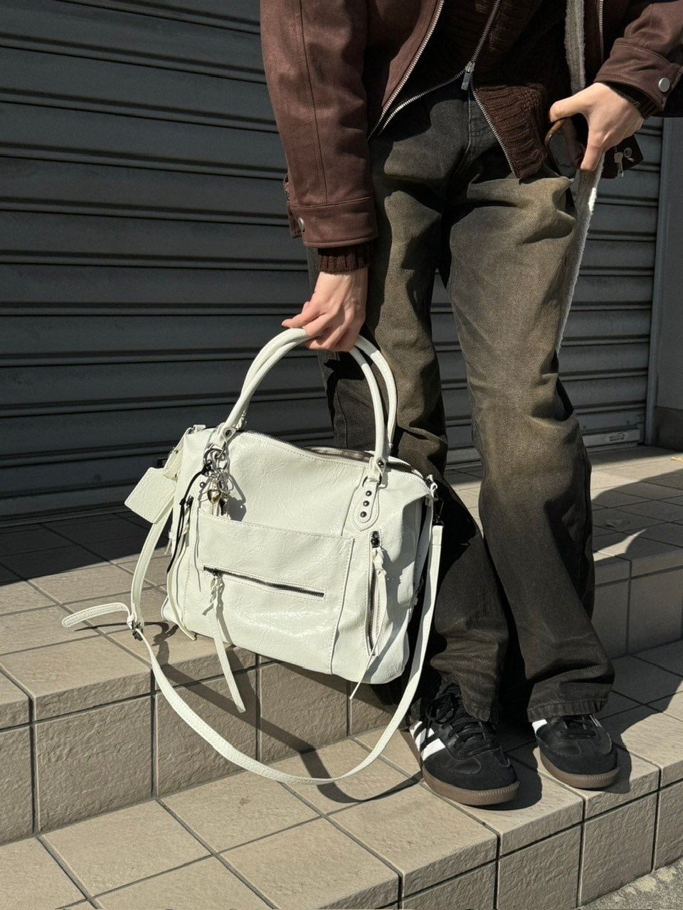 受注制【Chikashitsu +】multi pocket eco leather big bag