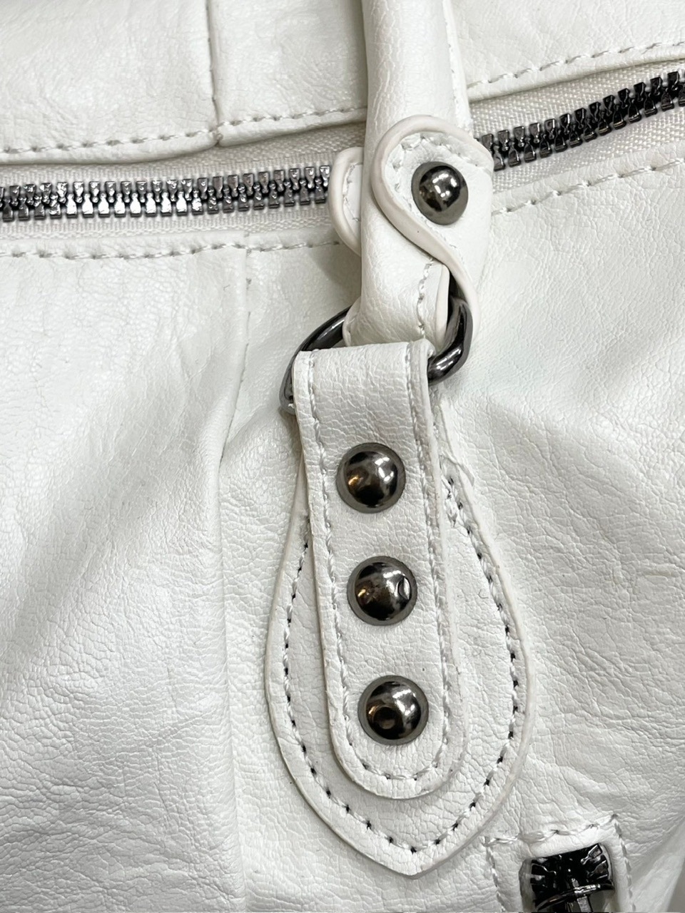 受注制【Chikashitsu +】multi pocket eco leather big bag