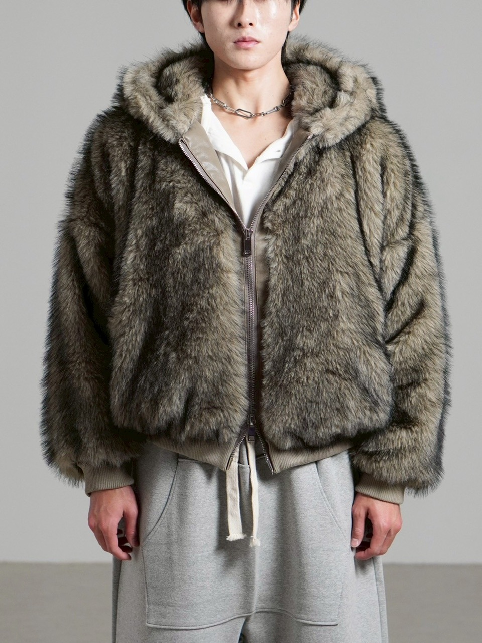 ジャケット・アウター Chikashitsu+oversized hooded fur blouson 受注制【Chikashitsu +】oversized hooded fur blouson