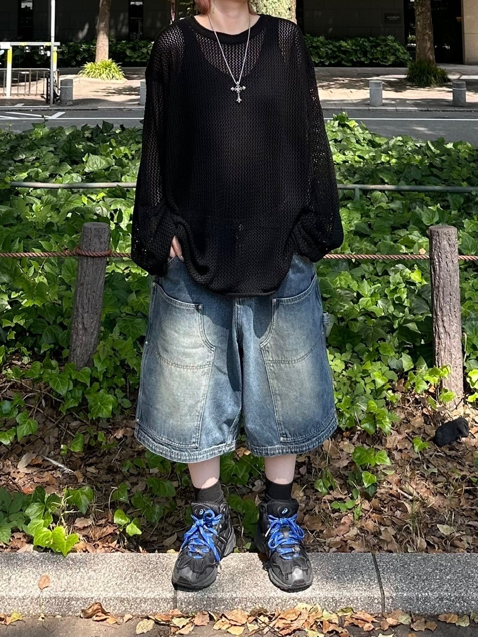 受注制【Chikashitsu +】studs design denim half pants (2color