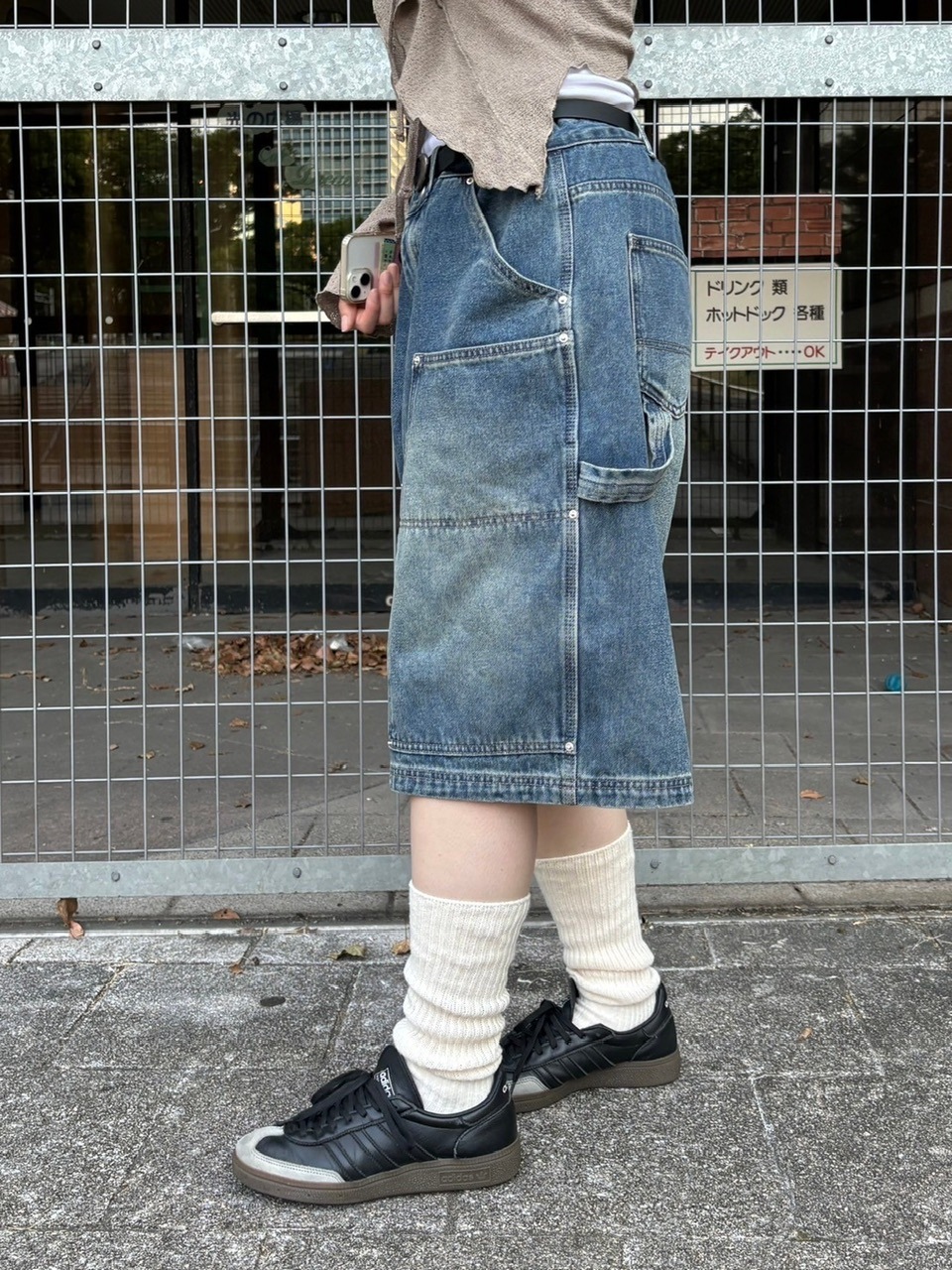 受注制【Chikashitsu +】studs design denim half pants (2color