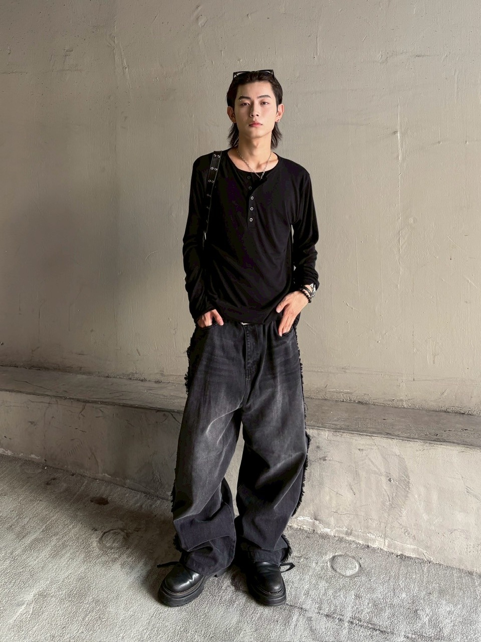 優里 ベテルギウス 長袖Tシャツ ブラック Mサイズ 大阪店WEB限定【Chikashitsu +】layered henry neck long sleeve