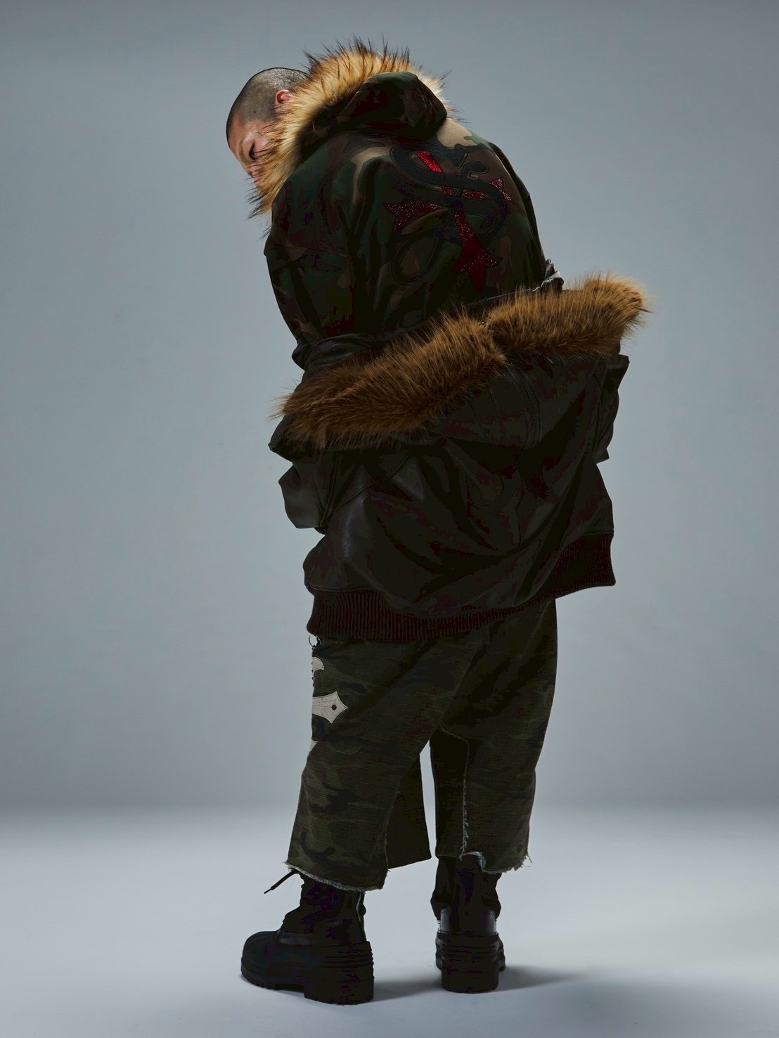 ジップフーディ Faux Fur Cross Zip Hoodie ジップフーディ｜Faux Fur Cross Zip Hoodie｜SUPPLIER