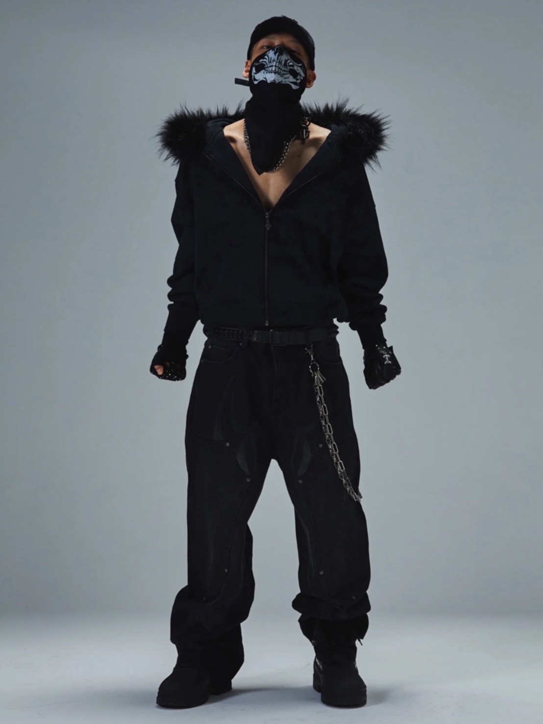 SUPPLIER】FAUX FUR CROSS ZIP HOODIE / 【サプライヤー】バック