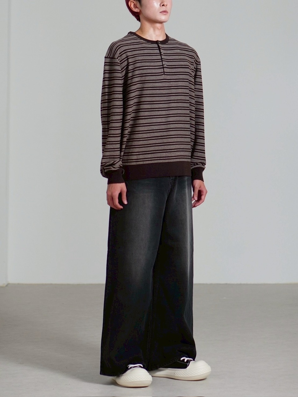 受注制【Chikashitsu +】cropped henry neck border knit