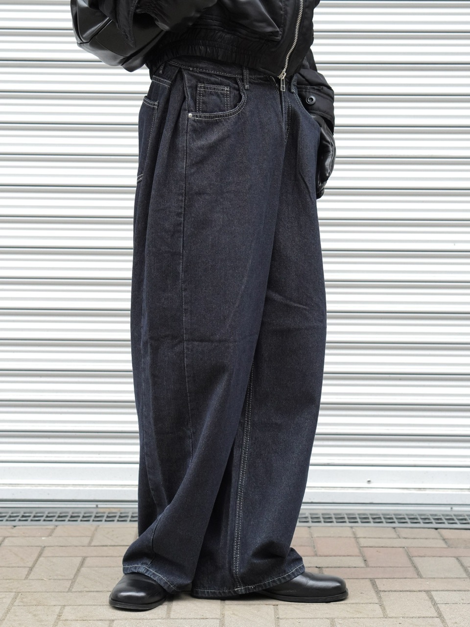 東京店WEB限定受注制【Chikashitsu +】balloon wide denim pants / 【チカシツプラス】バルーンワイドデニムパンツ (2color)