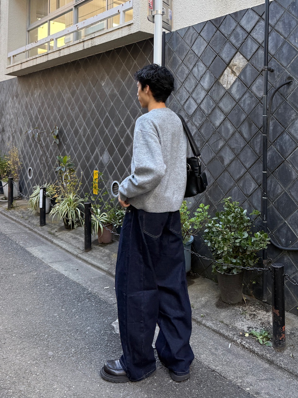 東京店WEB限定受注制【Chikashitsu +】balloon wide denim pants / 【チカシツプラス】バルーンワイドデニムパンツ (2color)