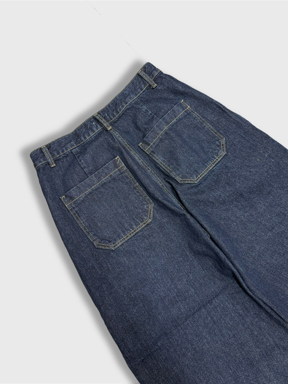 東京店WEB限定受注制【Chikashitsu +】Loose fit one tuck denim pants