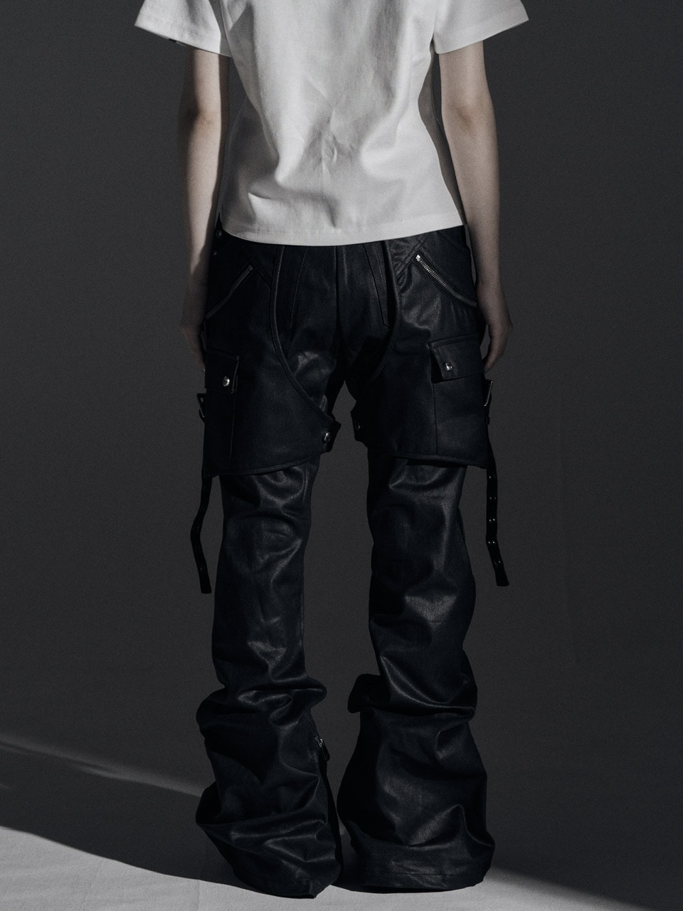 Rosen Kreuz】SIDE BELT DOCKING FLARE PANTS | OUR BRAND,Rosen