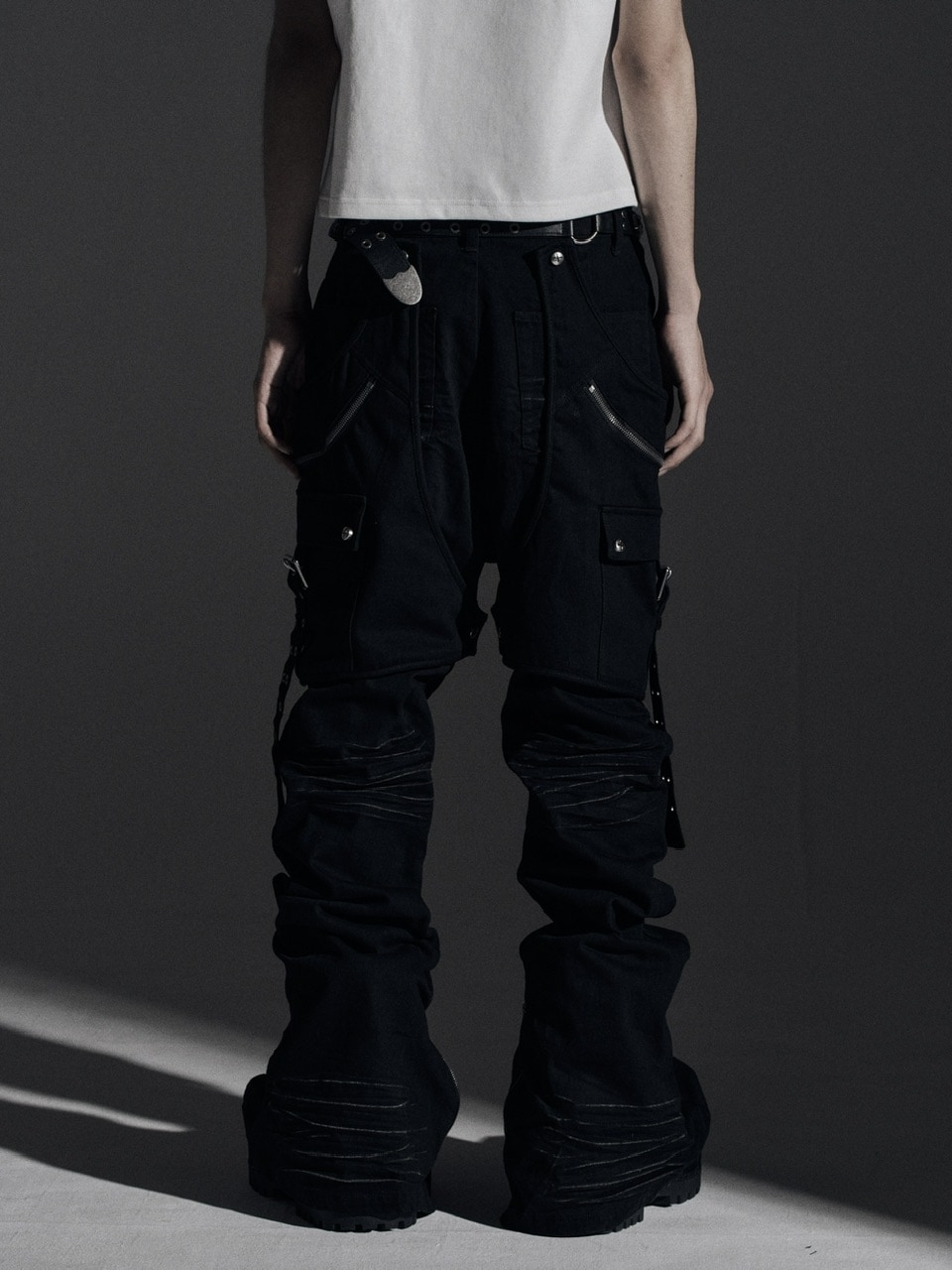 Rosen Kreuz】SIDE BELT DOCKING FLARE PANTS | OUR BRAND,Rosen