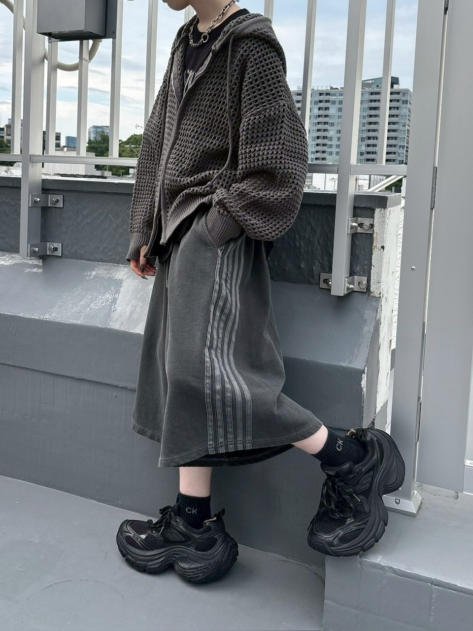 【nmtc+】side line pigment sweat shorts (2color)