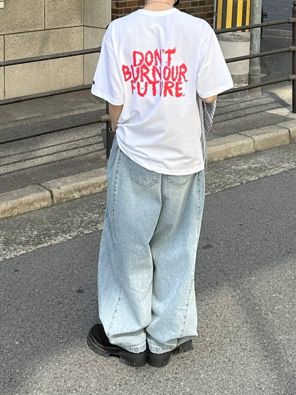 【Chikashitsu +】snap button denim pants (2color)
