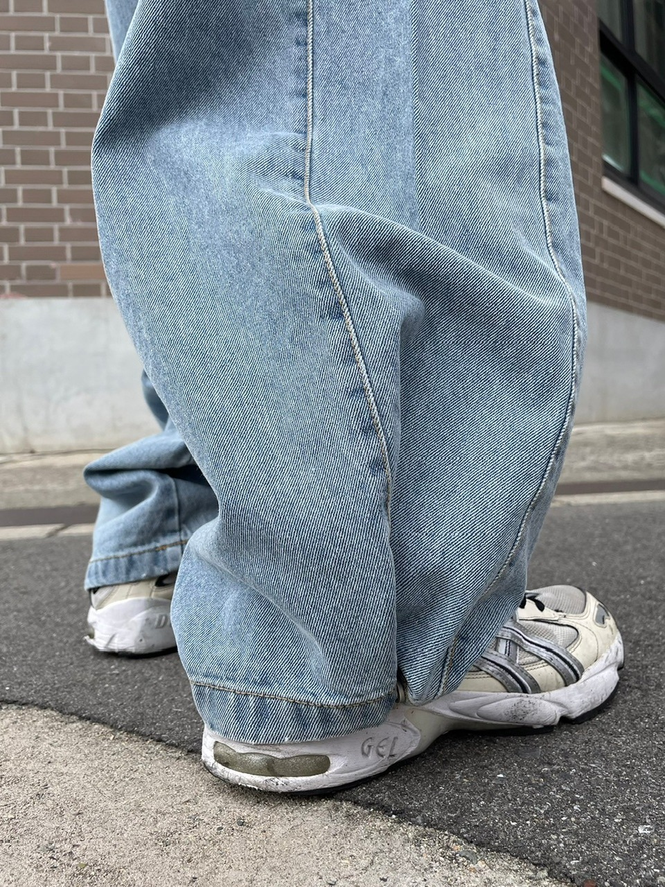 受注制【Chikashitsu +】snap button denim pants (2color)