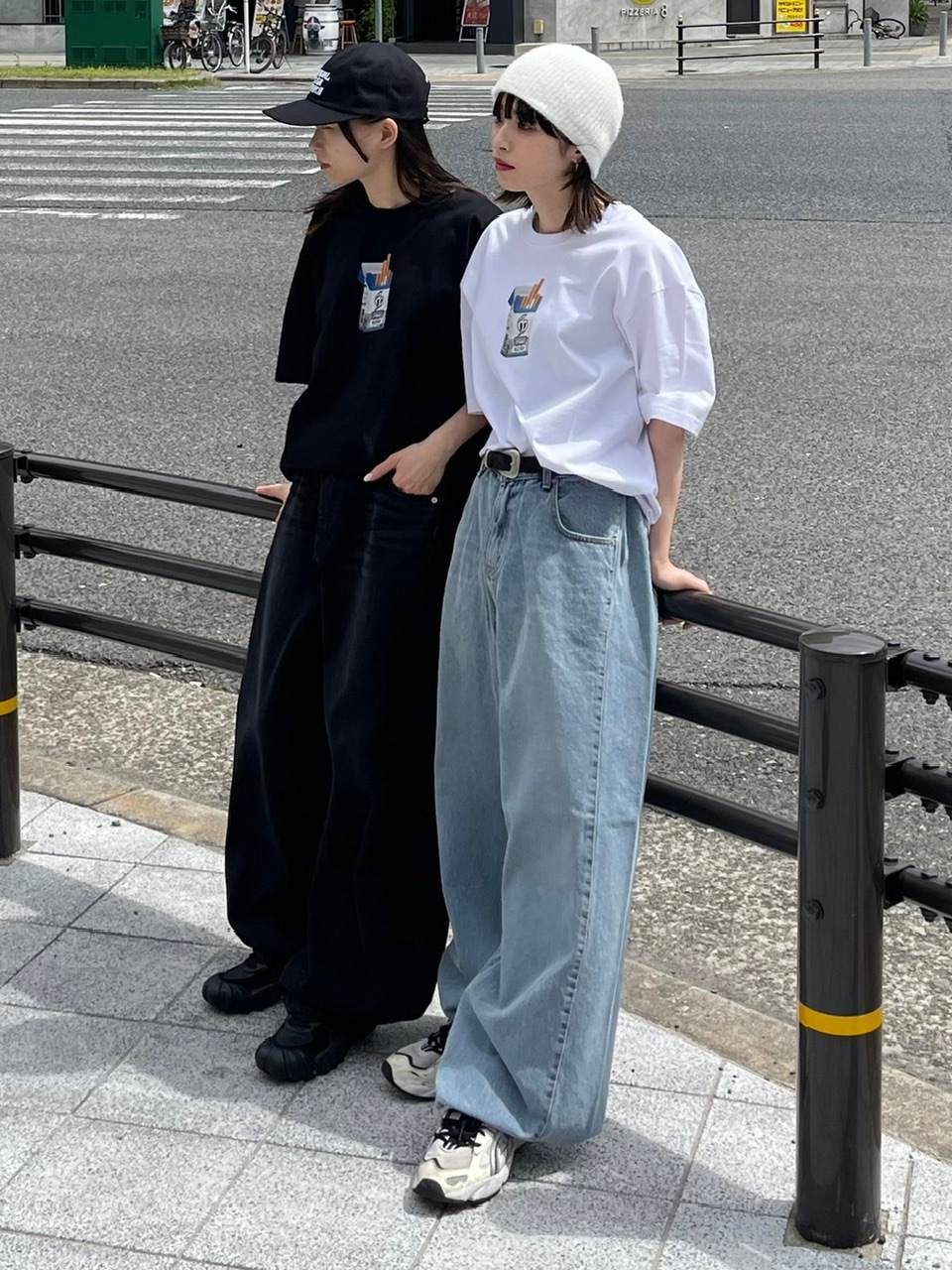 【Chikashitsu +】snap button denim pants (2color)