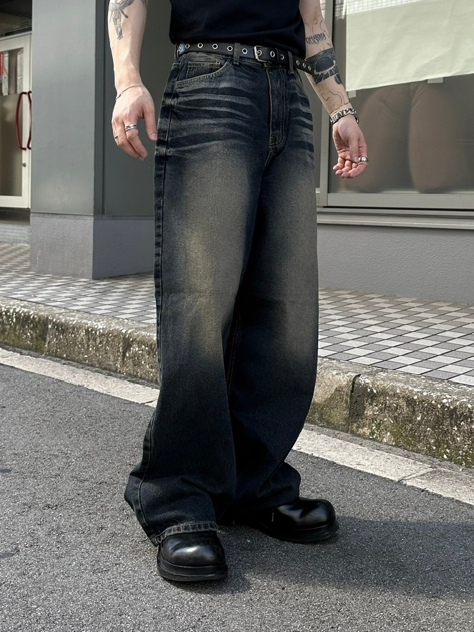 受注制【Chikashitsu +】vintage wash straight denim pants