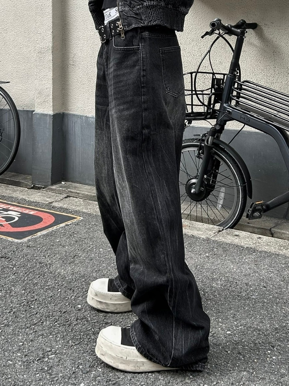 chikashitu＋ sidesnapballoondenimpants 受注制【Chikashitsu +】side snap balloon denim pants (2color