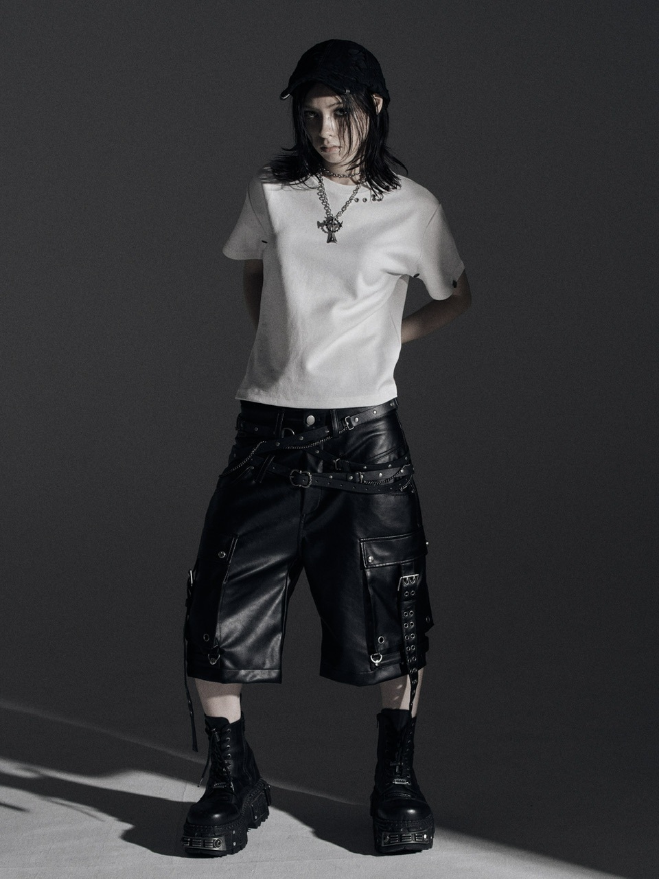 ローゼンクロイツ rosenkruez レザーパンツ ROZEN KREUZ (ローゼンクロイツ) VINTAGE LEATHER PANTS
