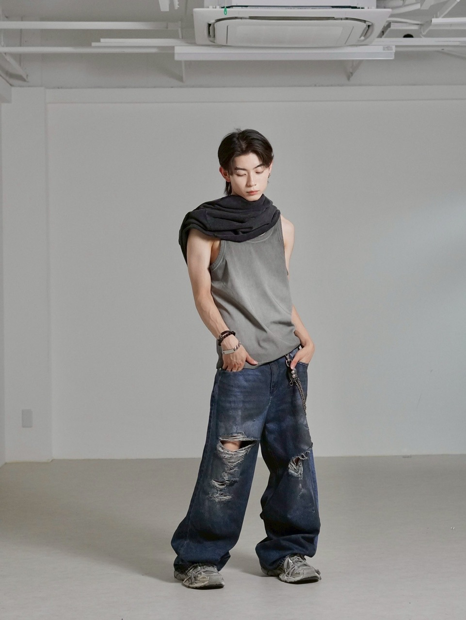 受注制【Chikashitsu +】oiled wash destroy denim pants