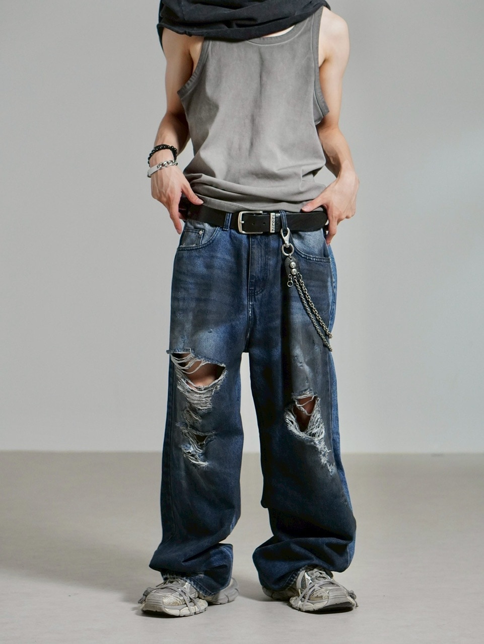 受注制【Chikashitsu +】oiled wash destroy denim pants