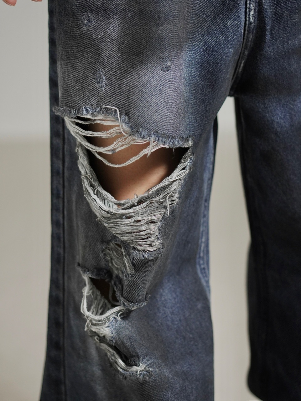 受注制【Chikashitsu +】oiled wash destroy denim pants