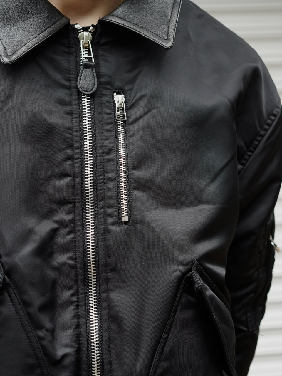 東京店WEB限定【Chikashitsu +】leather collar bomber jacket