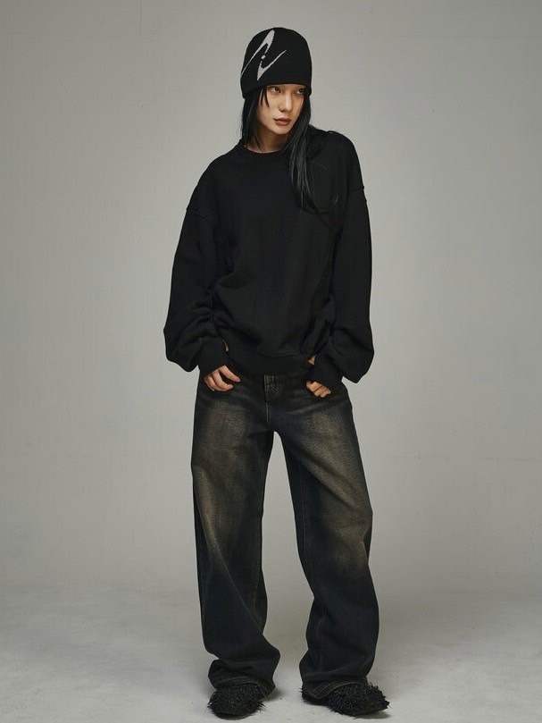 【BLUER/BLR】Over-fit Raw-cutted Line Sweatshirts/追跡付 BLR BLUER】OVER-FIT RAW-CUTTED LINE SWEATSHIRTS | OUR BRAND