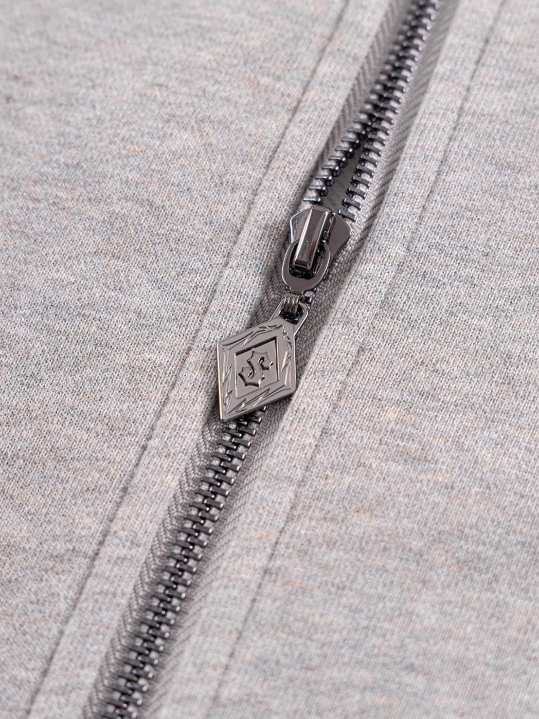 SUPPLIER】RHINESTONE CROSS SLEEVE ZIP HOODIE