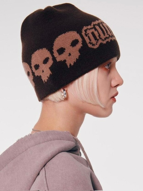 【runningHIGH】SKULL LOGO JACQUARD BEANIE