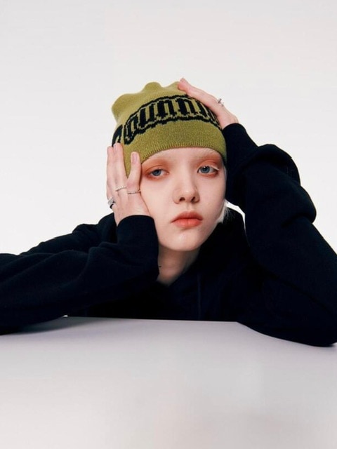 【runningHIGH】R LOGO BEANIE runningHIGH】SKULL LOGO JACQUARD BEANIE | OUR BRAND