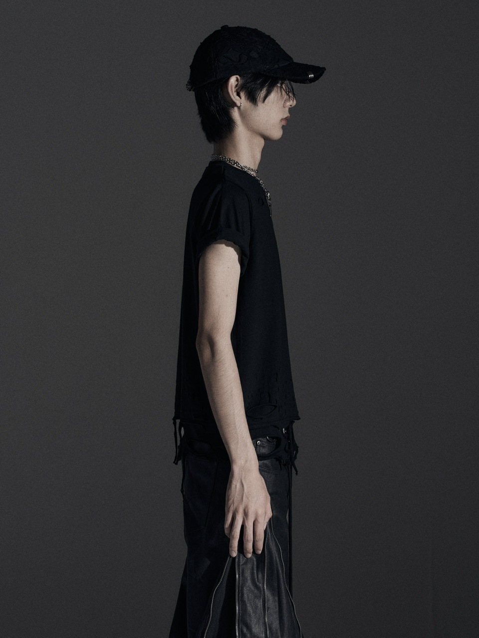 Rosen Kreuz】BOXY FIT LAYERED DAMAGE TEE | OUR BRAND,Rosen
