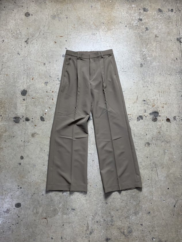 受注制【Chikashitsu +】simple slacks (3color) / 【チカシツプラス
